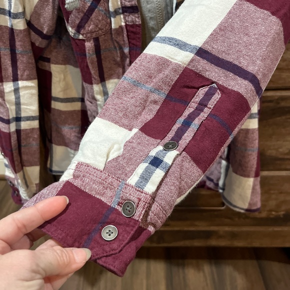 Women’s Jacket - Picture 7 of 9